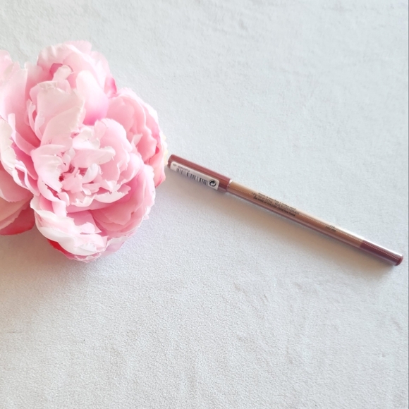 MAKE UP FOR EVERArtist Color Pencil Brow, Eye & Lip Liner FULL RED 714 - Picture 2 of 5